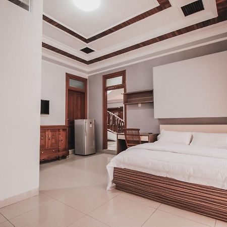 Stay Inn Pasteur Bandung, Husein Sastranegara Airport エクステリア 写真