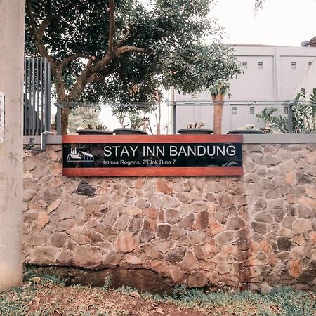 Stay Inn Pasteur Bandung, Husein Sastranegara Airport エクステリア 写真