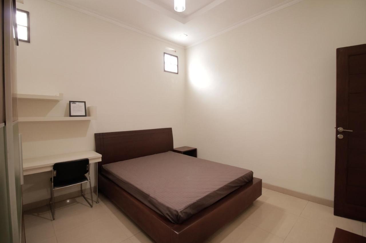 Stay Inn Pasteur Bandung, Husein Sastranegara Airport エクステリア 写真