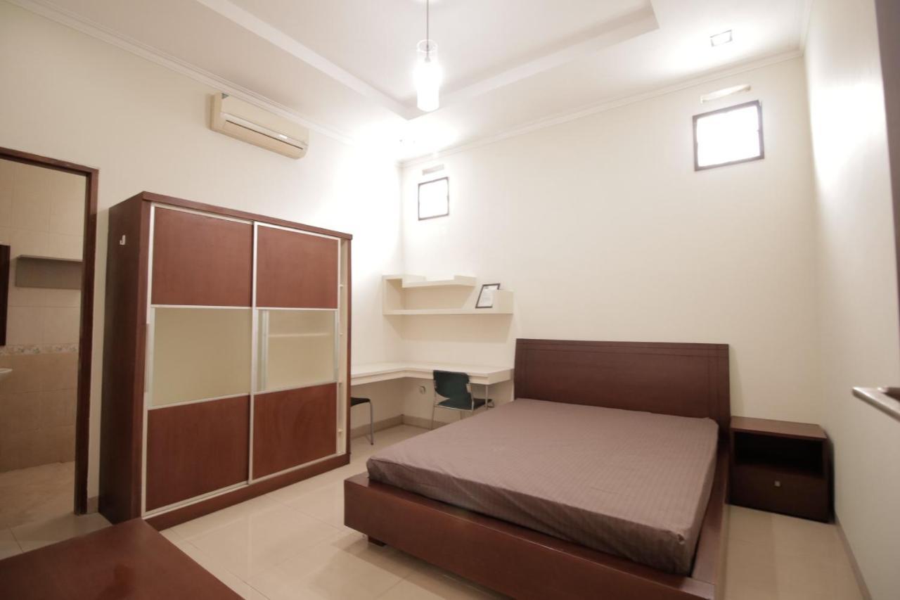 Stay Inn Pasteur Bandung, Husein Sastranegara Airport エクステリア 写真