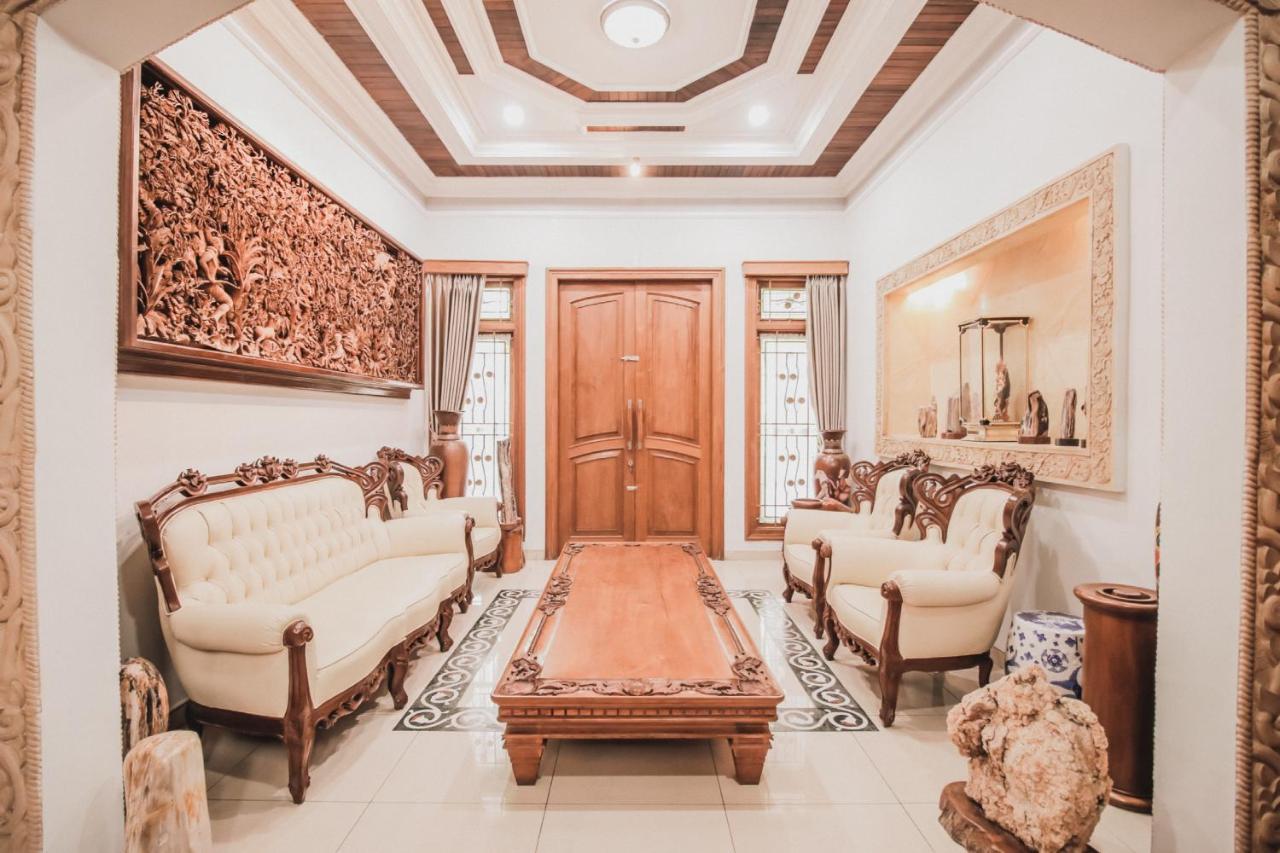 Stay Inn Pasteur Bandung, Husein Sastranegara Airport エクステリア 写真